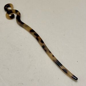 Vintage, Brown- Beige Tortoise Lucite Hair Accent Stick -Pin or Accessor…